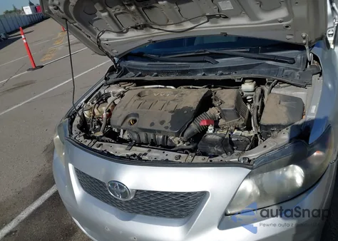 2010 Toyota Corolla S z USA, uszkodzony, nr VIN 1NXBU4EE5AZ335883